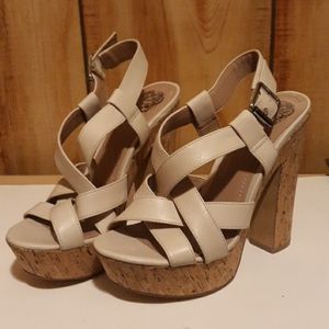 A pair of Vince Camuto heels size 6.5